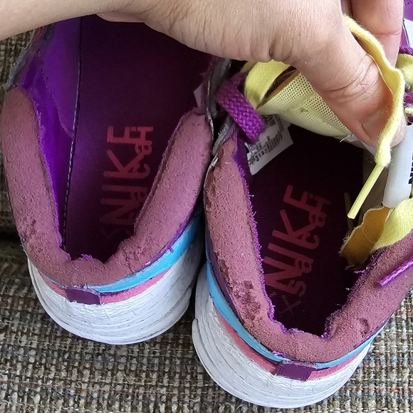 Nike KAWS Purple Dusk Style Code: DM7901-500 Low Sacai Blazer - Picture 9 of 12